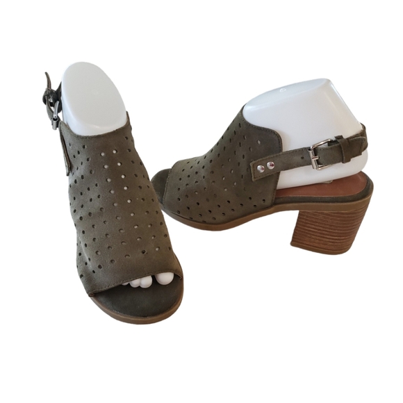 Steve Madden Leather Ginelle Olive Green Bootie Size 7.5 - Picture 7 of 16